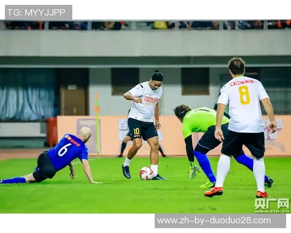 中国足球球星炮哥是谁 揭秘其传奇经历与在球场上的风采